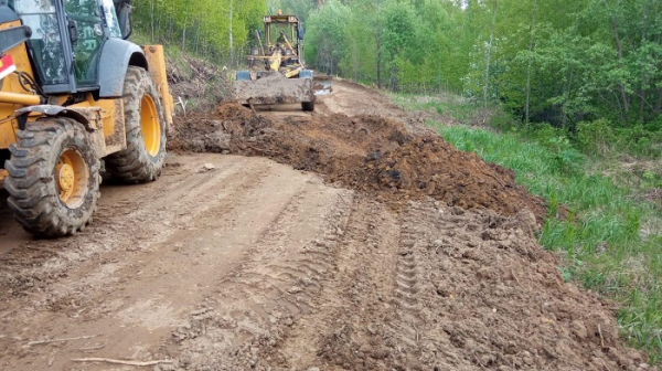  В Иркутском районе проходит ремонт подъездных дорог к четырем садоводствам 
